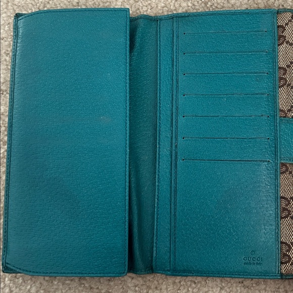 Vintage Gucci GG Canvas Continental Wallet with Teal Leather Trim - Picture 4 of 6